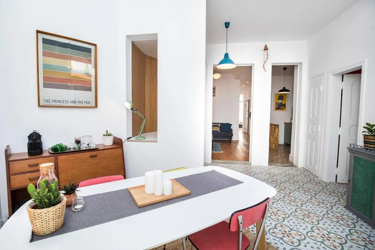 Blue Garden Apartment Лиссабон